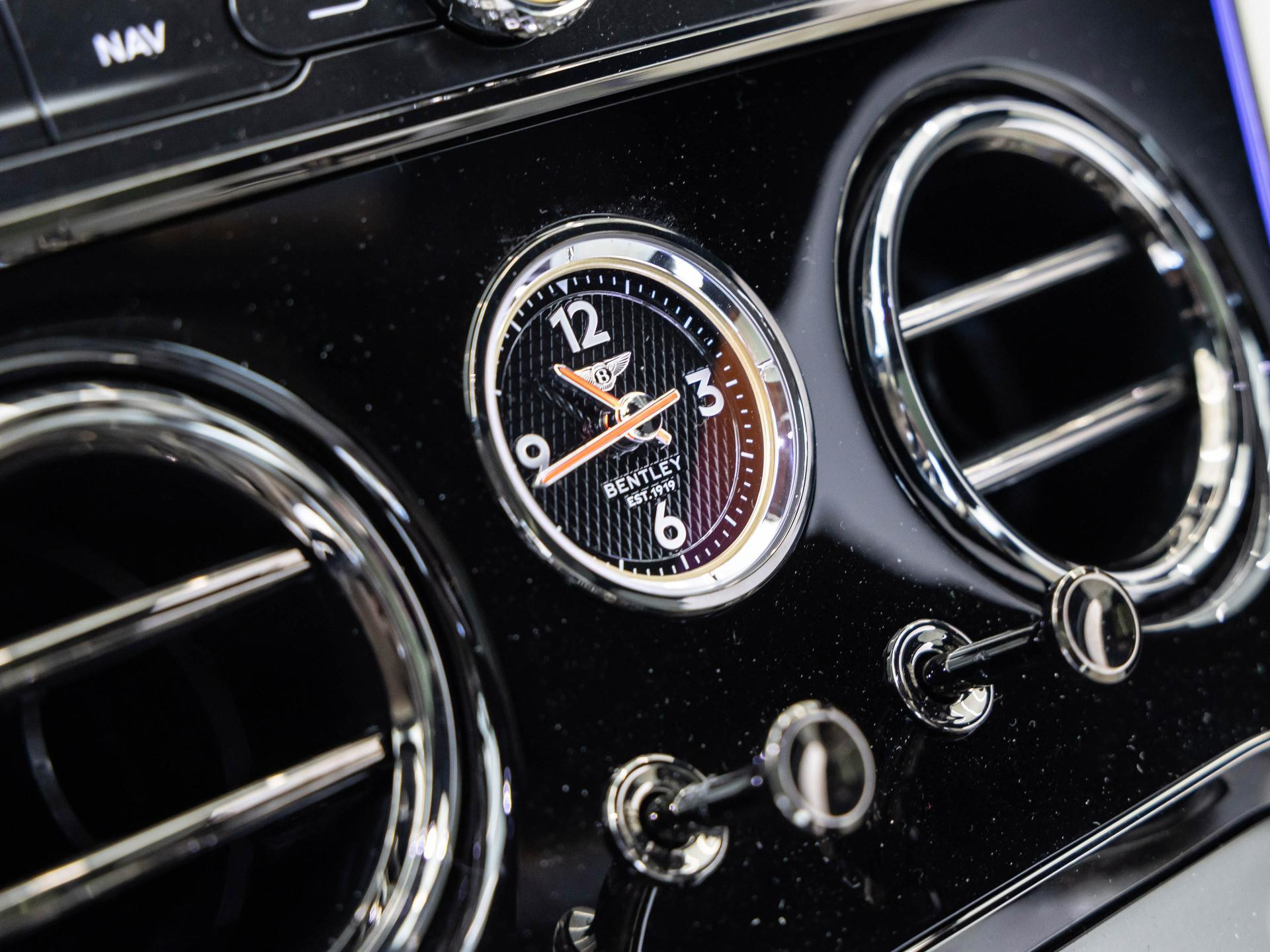 Bentley Continental GT S (MY26) Hybrid von BENTLEY FRANKFU