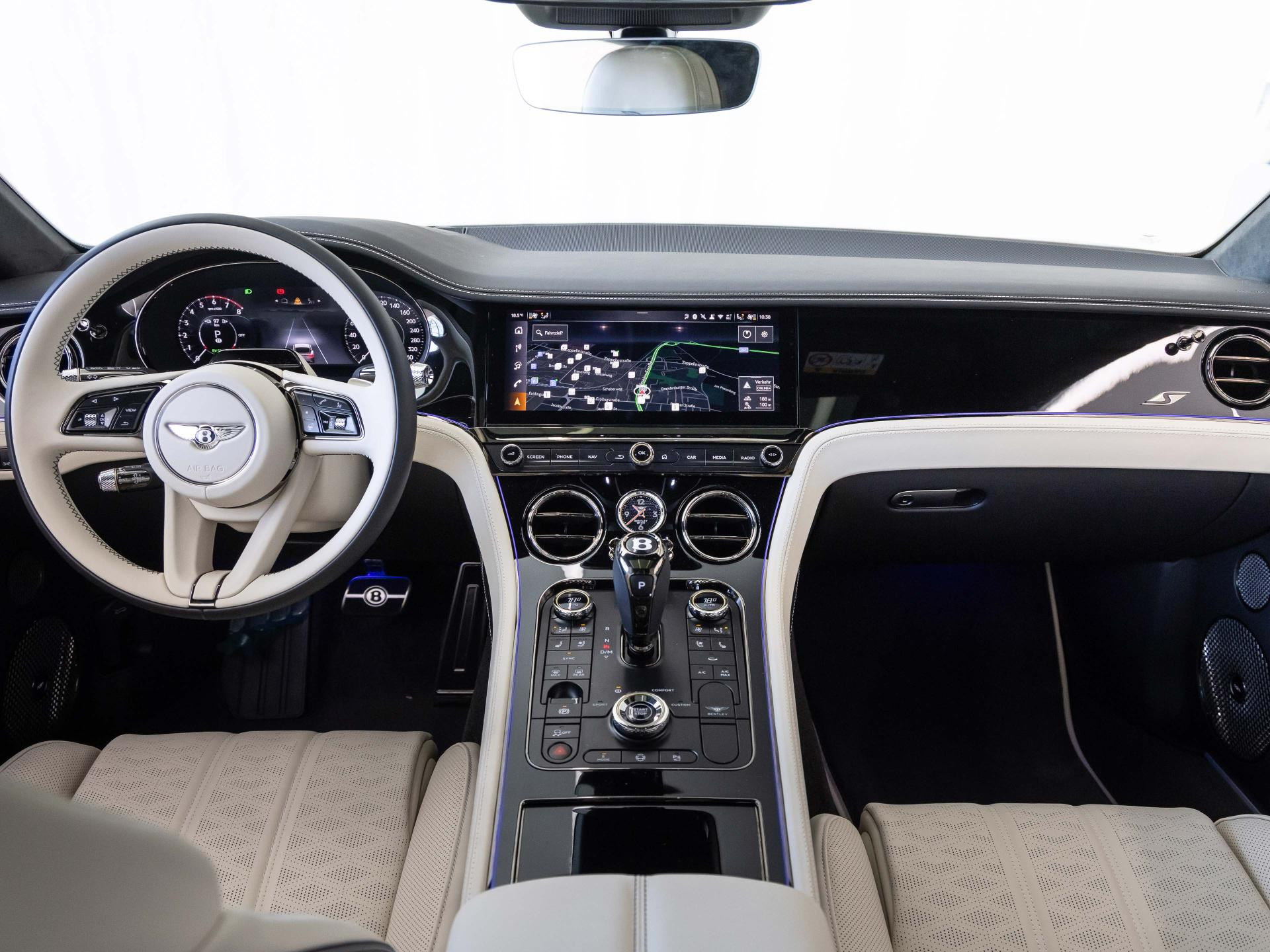Bentley Continental GT S (MY26) Hybrid von BENTLEY FRANKFU