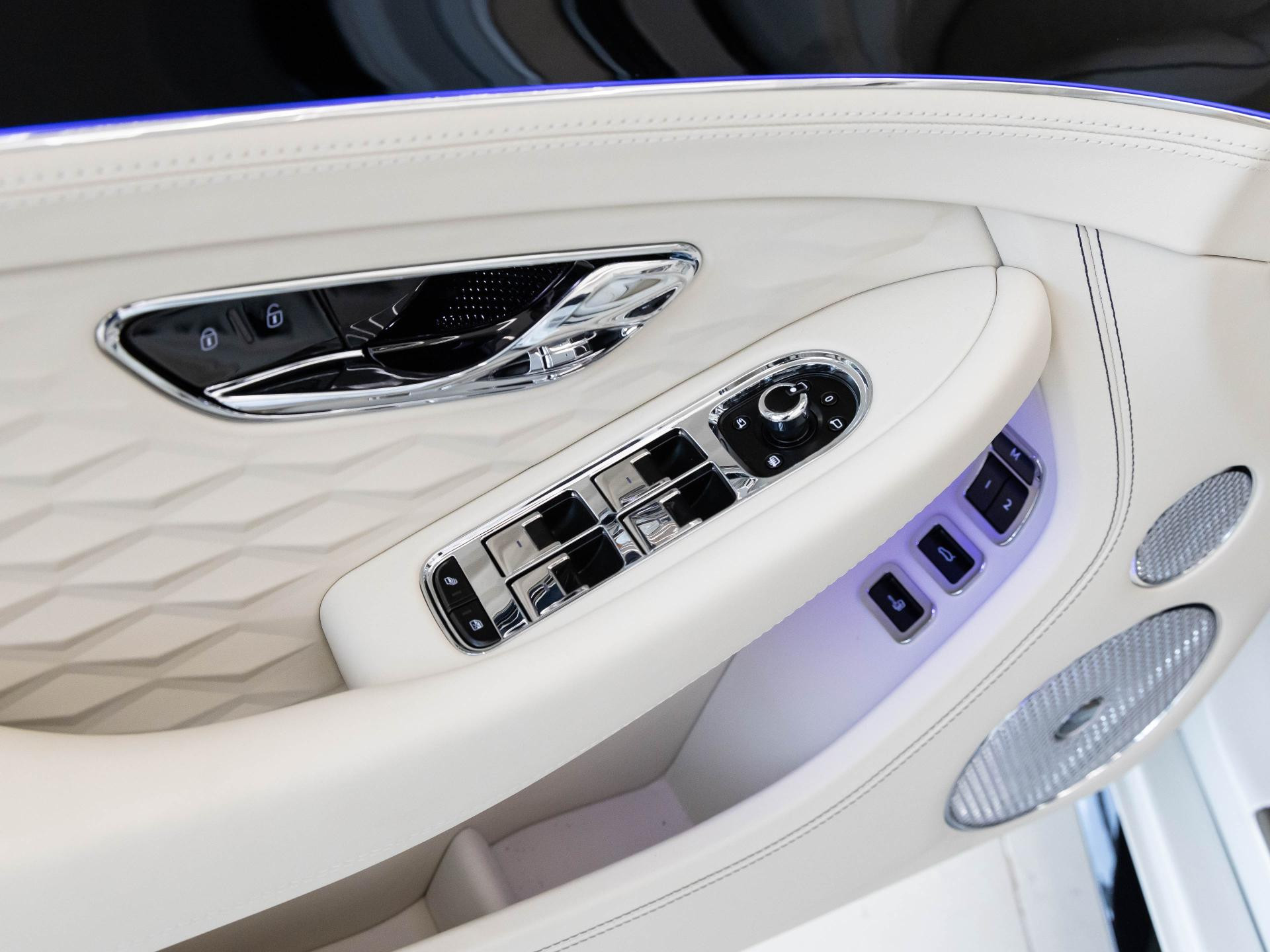 Bentley Continental GTC S WHITE / WHITE / FULL OPTION /
