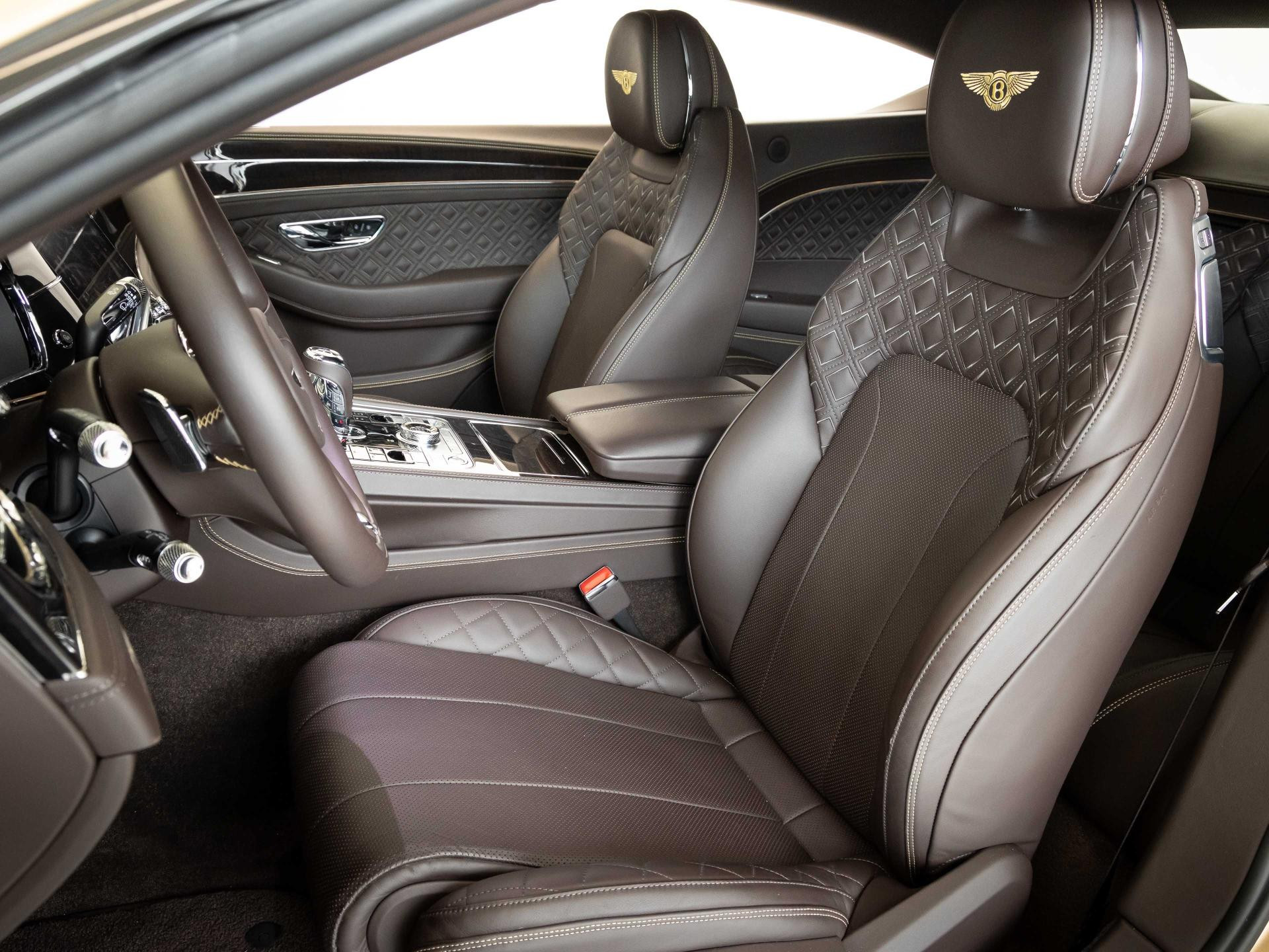 Bentley New Continental GT W12 MULLINER / BLACKLINE / CARB