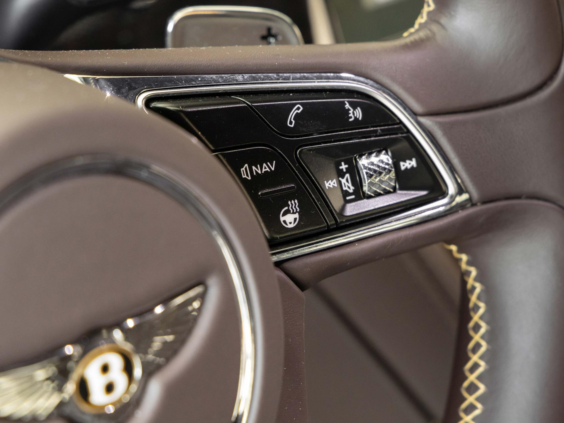Bentley New Continental GT W12 MULLINER / BLACKLINE / CARB