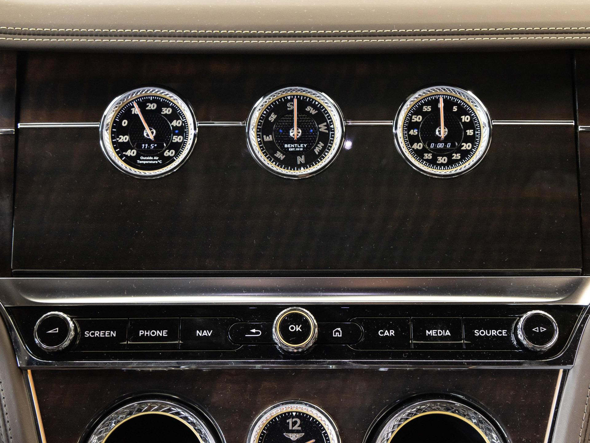 Bentley New Continental GT W12 MULLINER / BLACKLINE / CARB