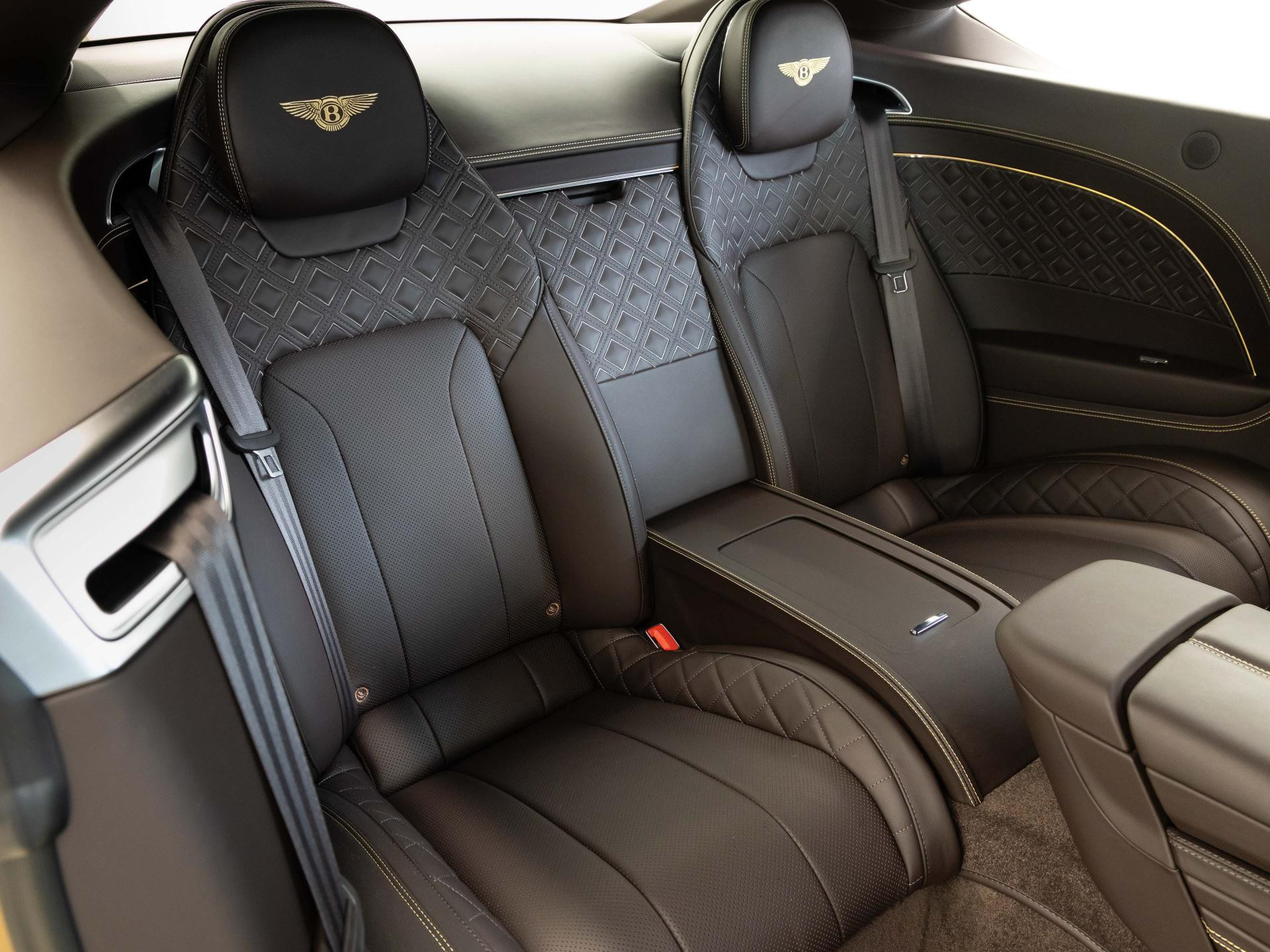 Bentley New Continental GT W12 MULLINER / BLACKLINE / CARB