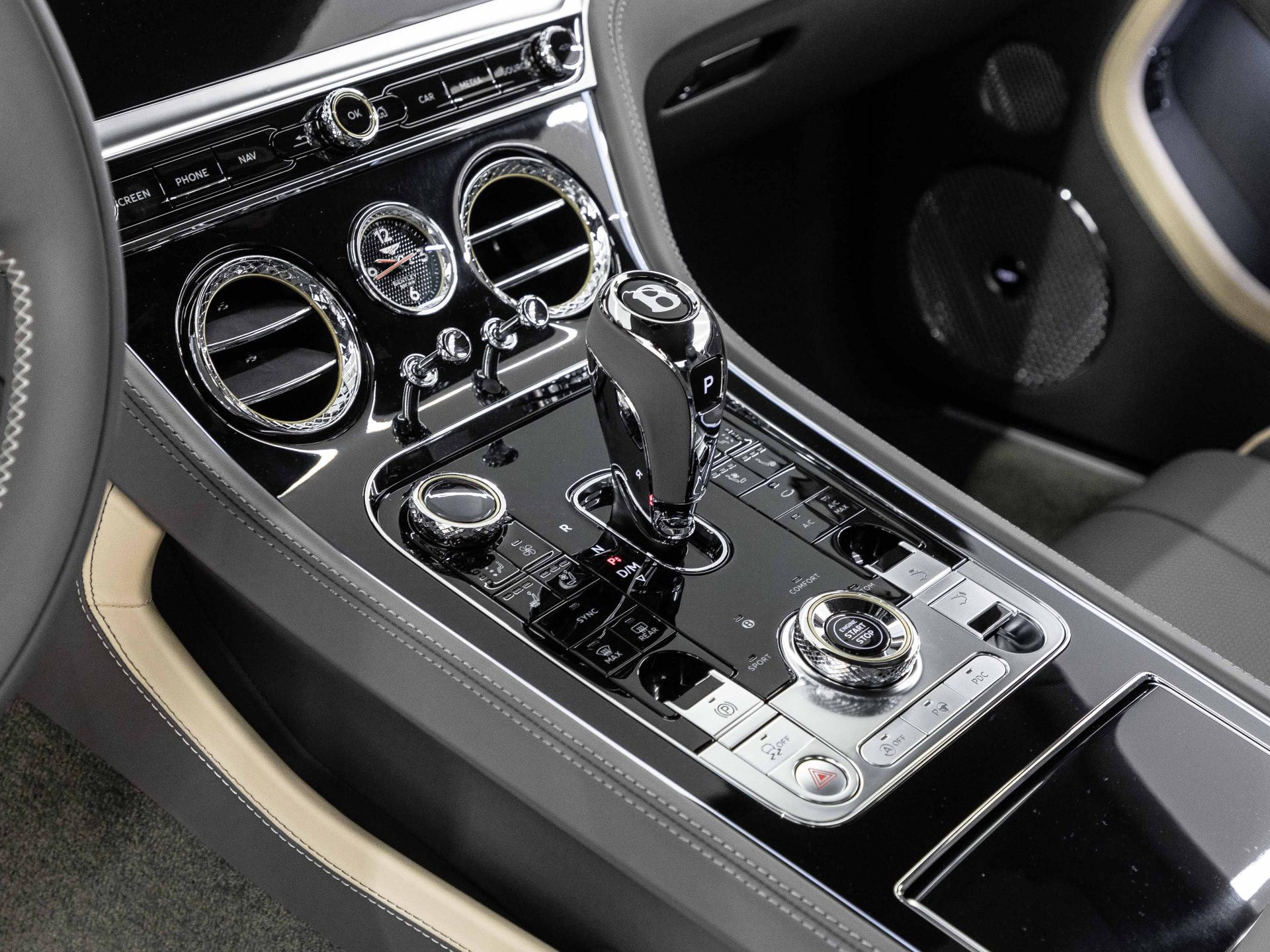 Bentley New Continental GT Speed W12 von BENTLEY FRANKFURT