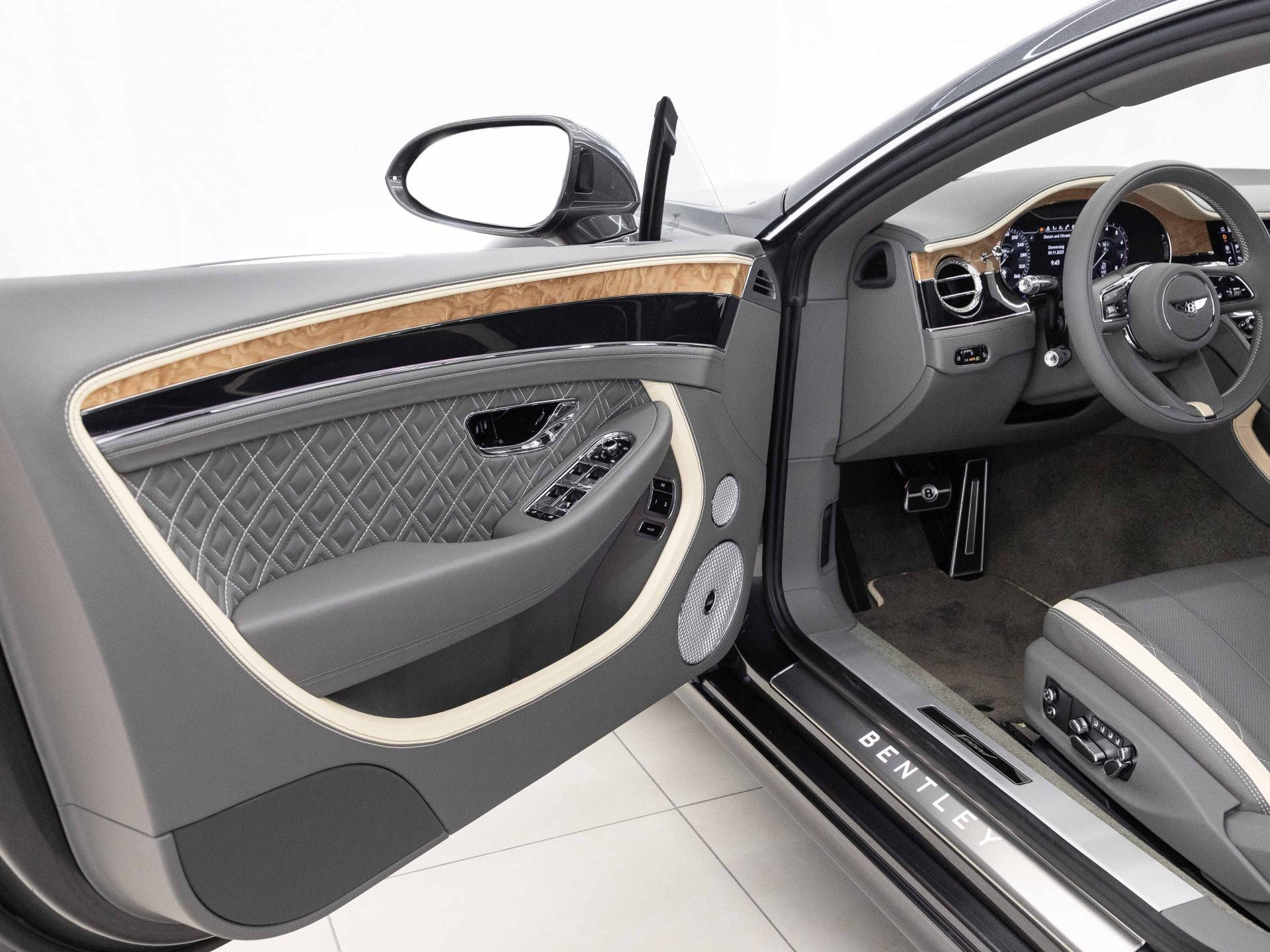 Bentley New Continental GT Speed W12 von BENTLEY FRANKFURT