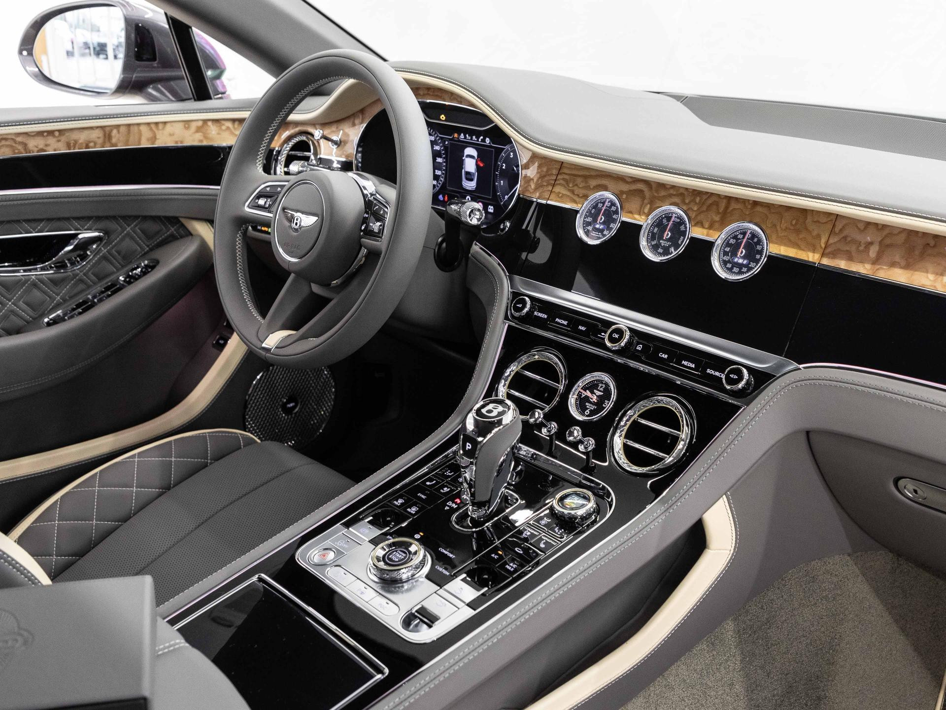 Bentley New Continental GT Speed W12 von BENTLEY FRANKFURT