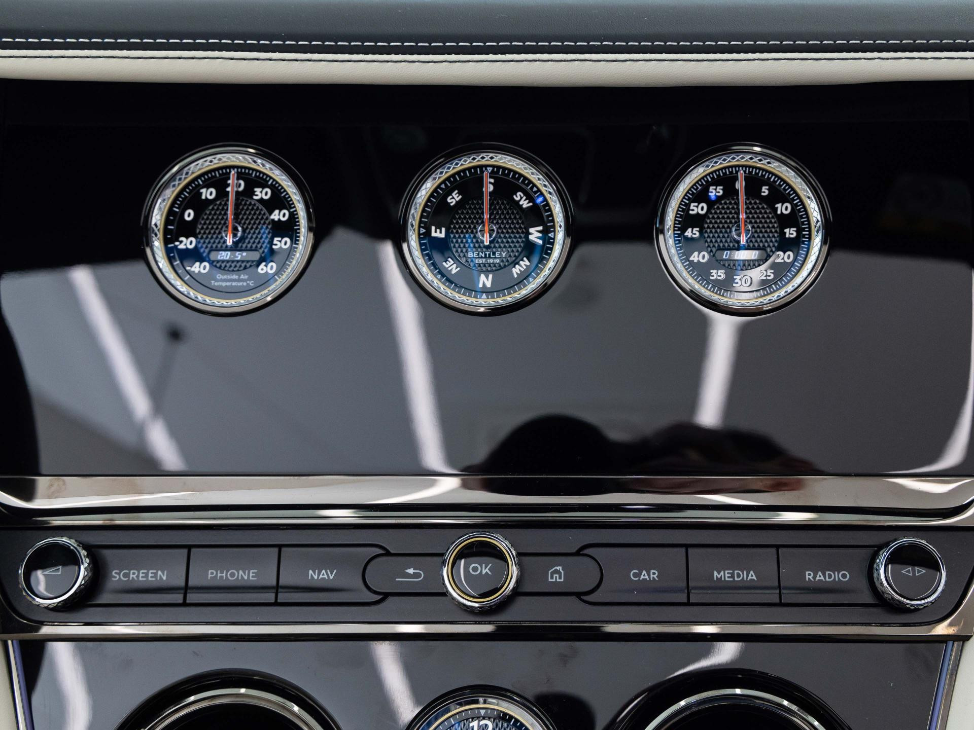 Bentley Continental GTC Speed (MY26) von BENTLEY FRANKFURT