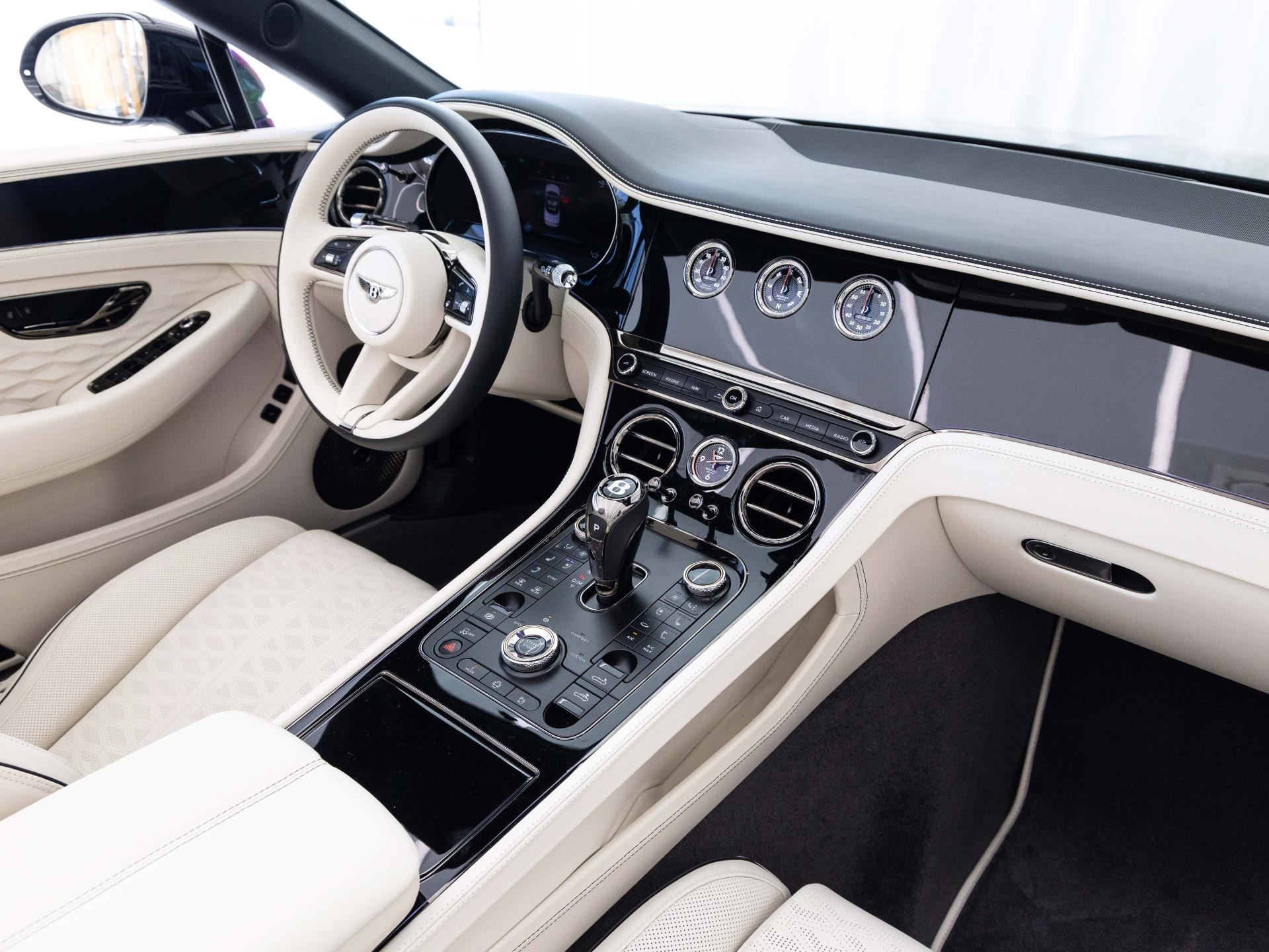 Bentley Continental GTC Speed (MY26) von BENTLEY FRANKFURT