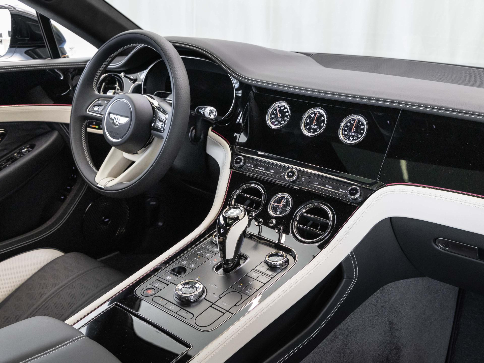 Bentley Continental GT S (MY26) Hybrid BENTLEY MANNHEIM