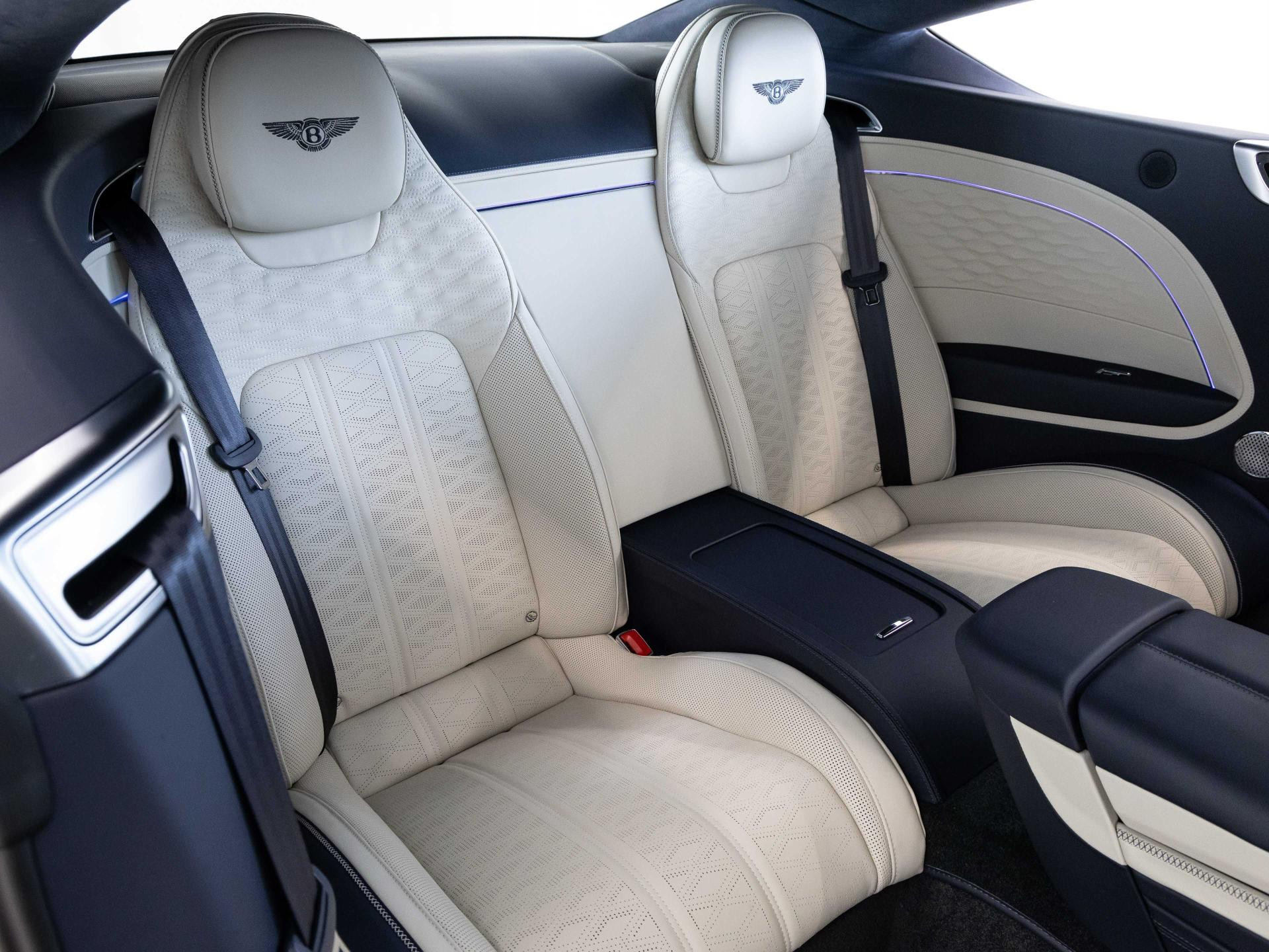 Bentley New Continental GT Speed V8 PHEV