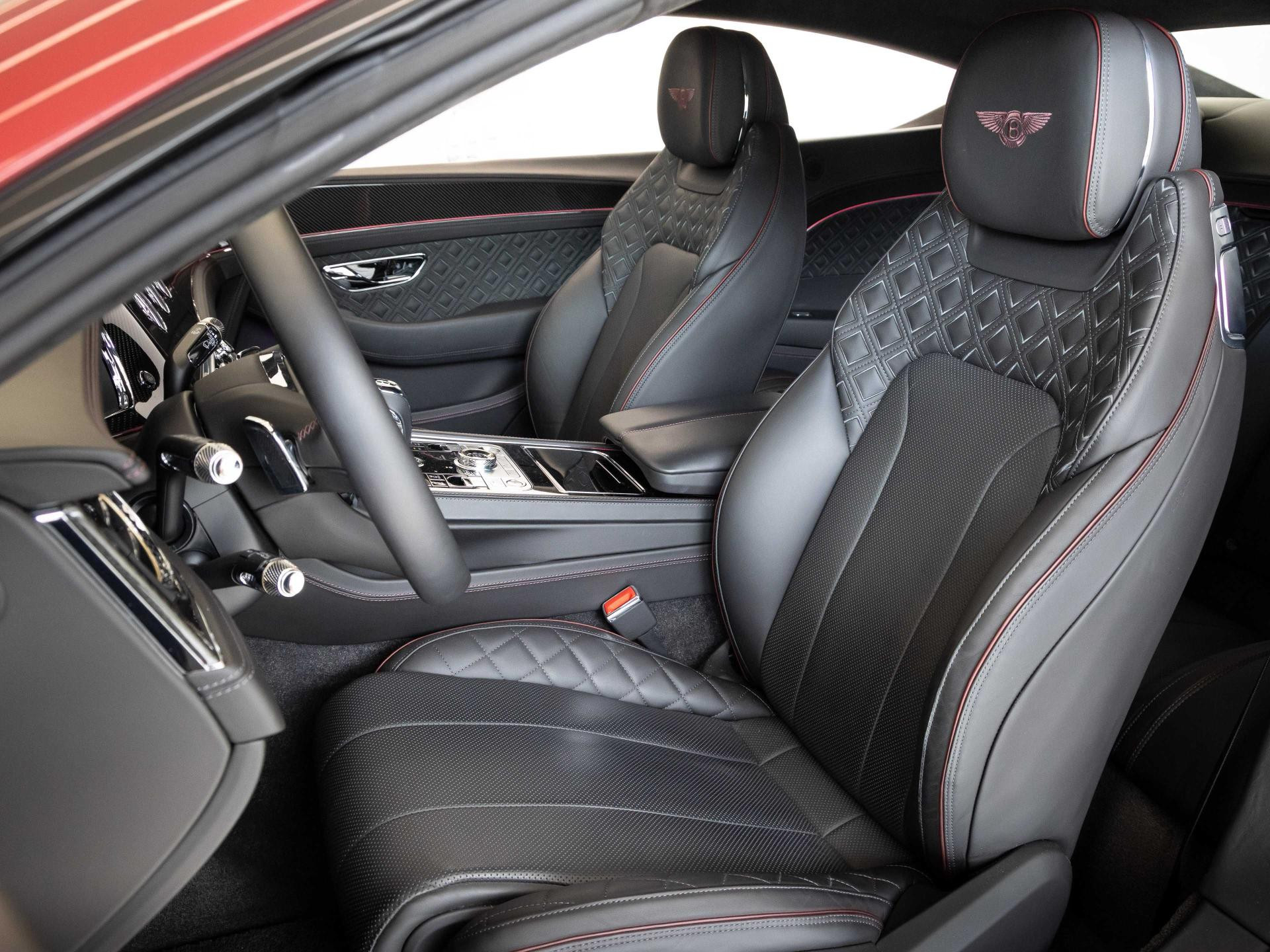 Bentley New Continental GT V8 von BENTLEY FRANKFURT