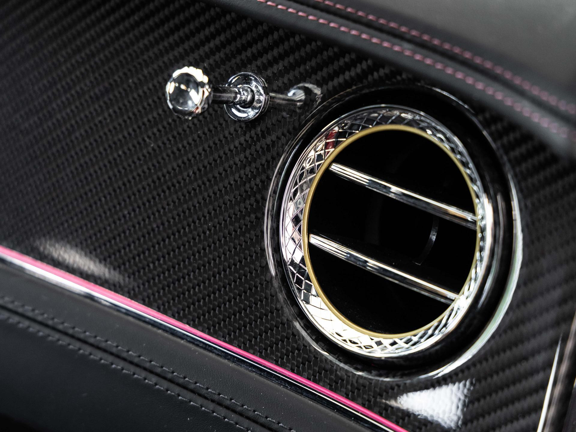 Bentley New Continental GT V8 von BENTLEY FRANKFURT