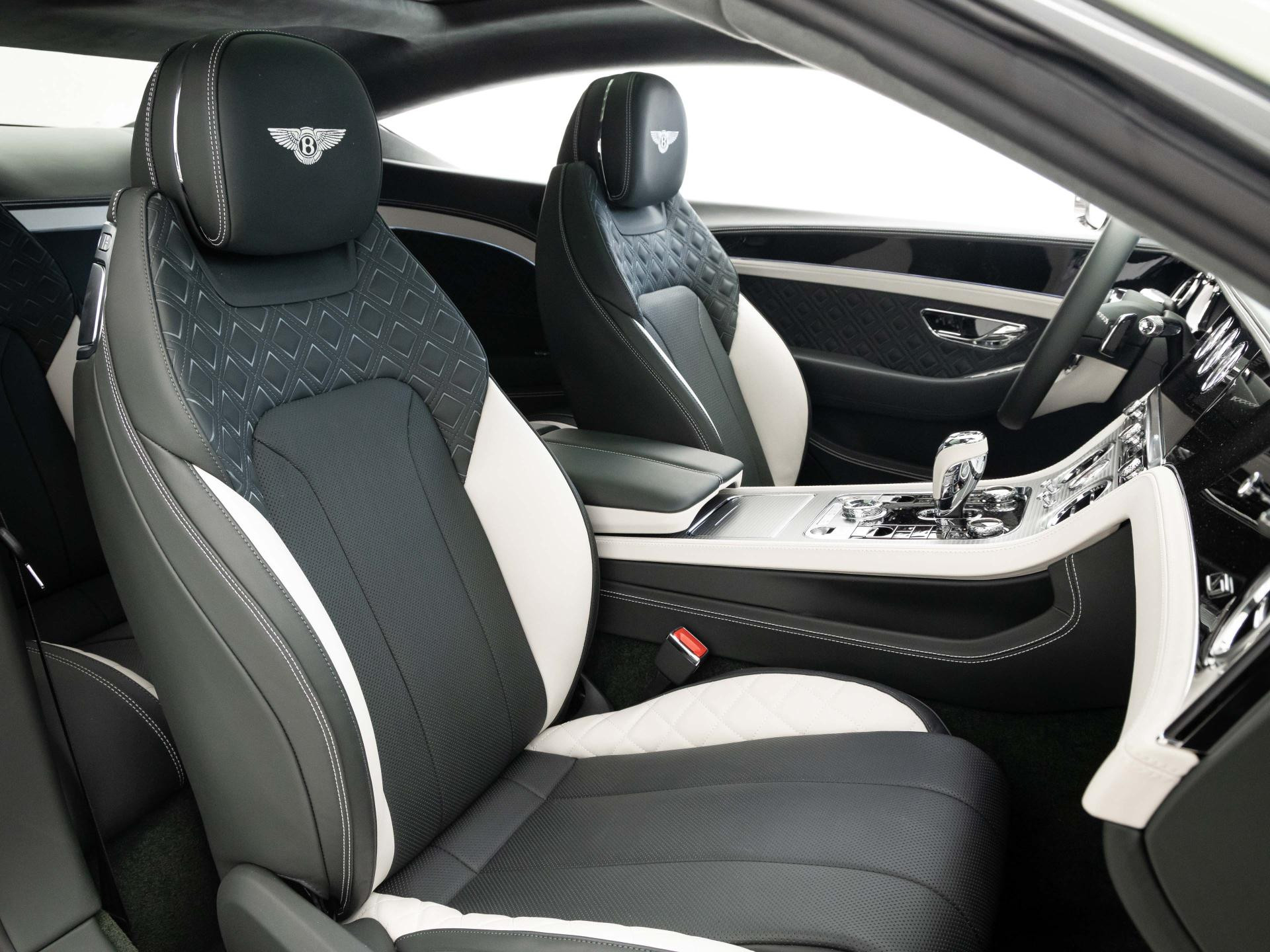 Bentley New Continental GT S V8 von BENTLEY FRANKFURT