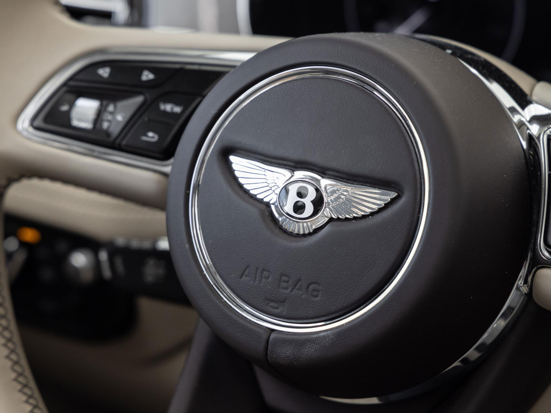 Bentley Bentayga V8 First Edition von BENTLEY FRANKFURT