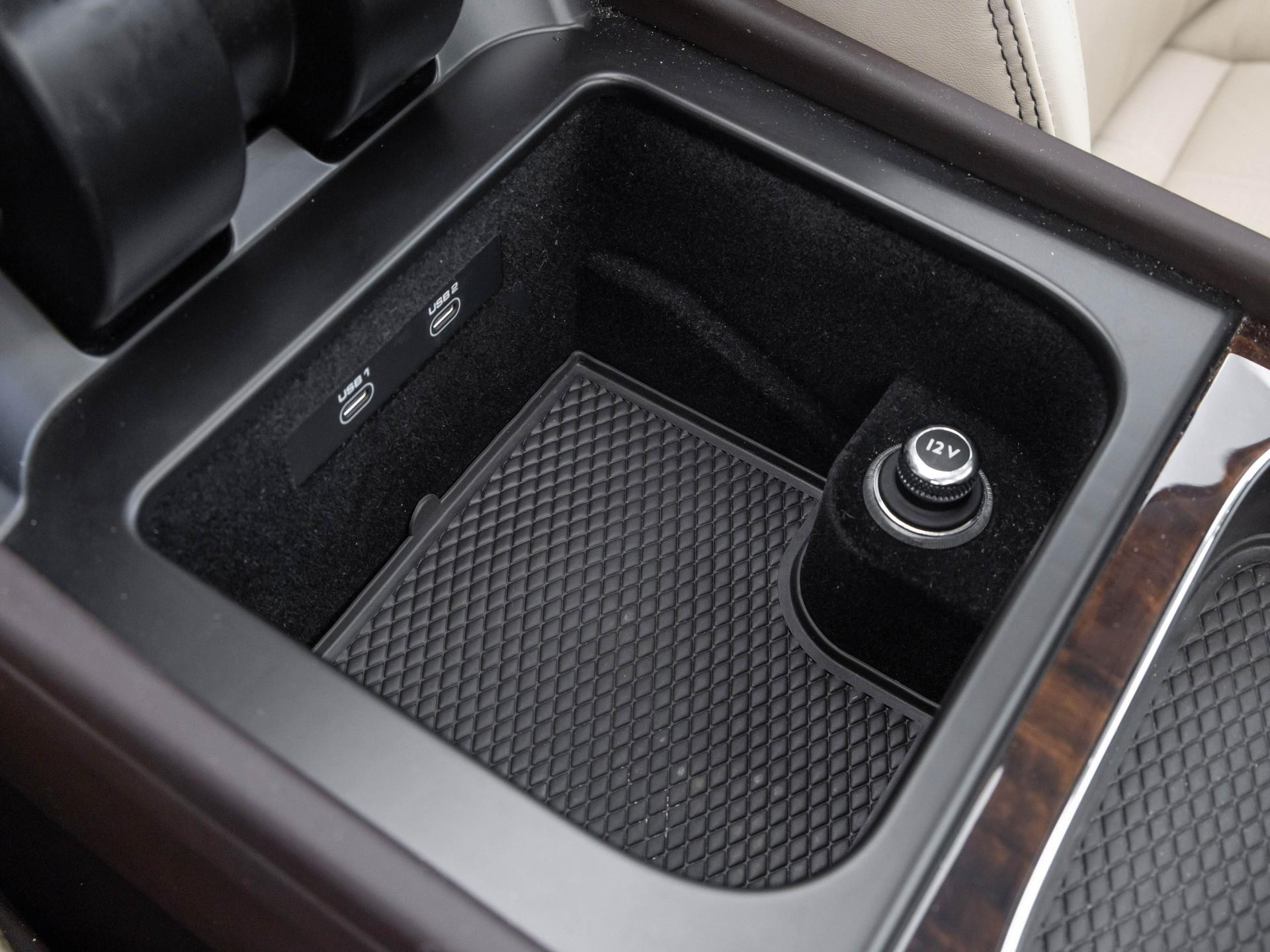Bentley Bentayga V8 First Edition von BENTLEY FRANKFURT