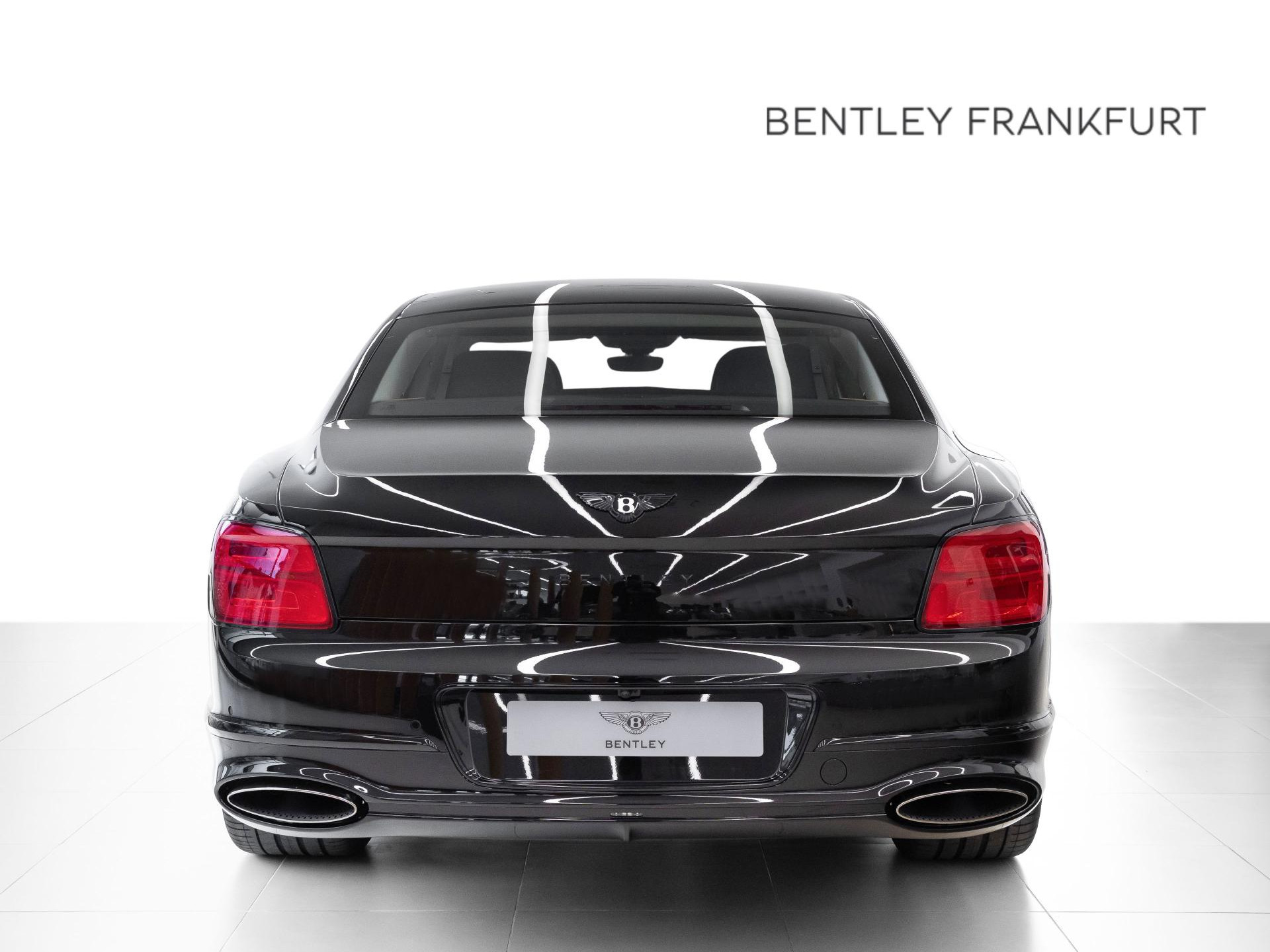 Bentley Flying Spur (MY26) von BENTLEY FRANKFURT
