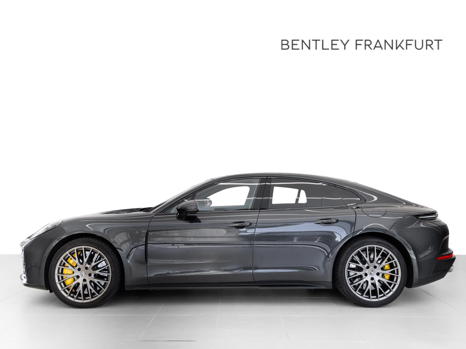 Porsche Panamera Turbo S E-Hybrid von BENTLEY FRANKFURT