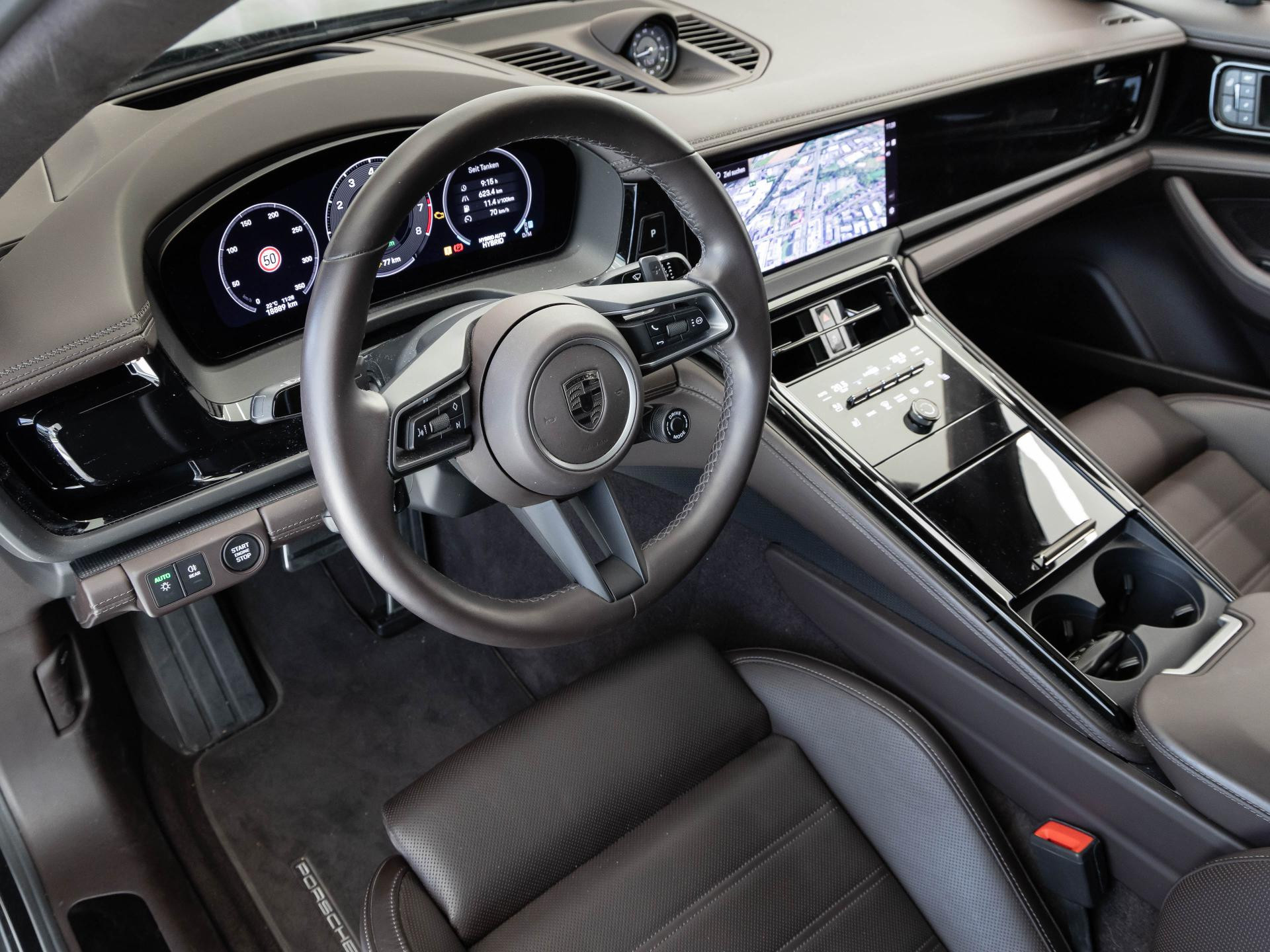 Porsche Panamera Turbo S E-Hybrid von BENTLEY FRANKFURT
