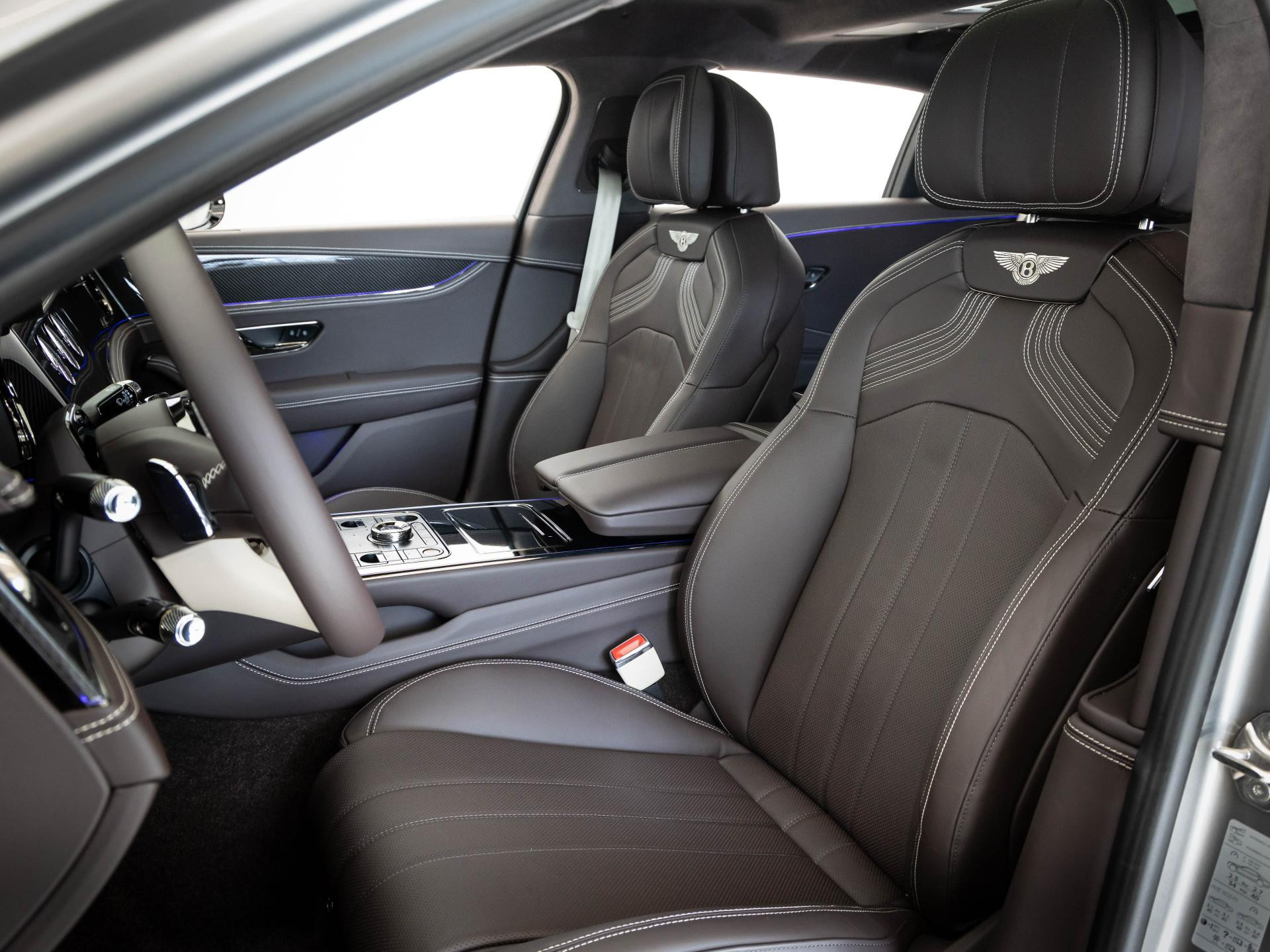 Bentley NEW Flying Spur S von BENTLEY MANNHEIM Sportpaket
